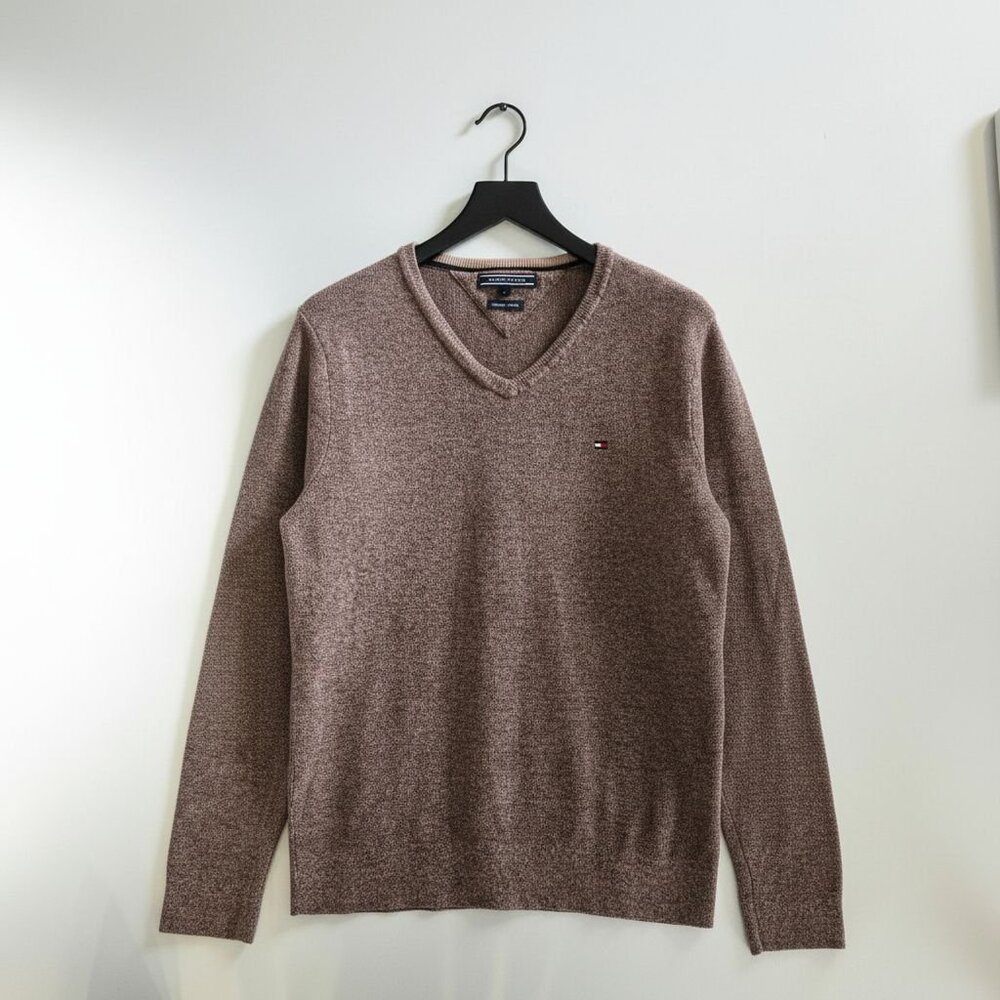 L Tommy Hilfiger womens 100% premium cotton V neck sweater